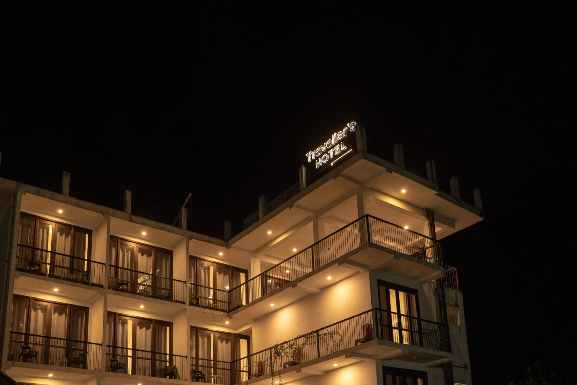 Traveller'S Hotel Hikkaduwa Esterno foto